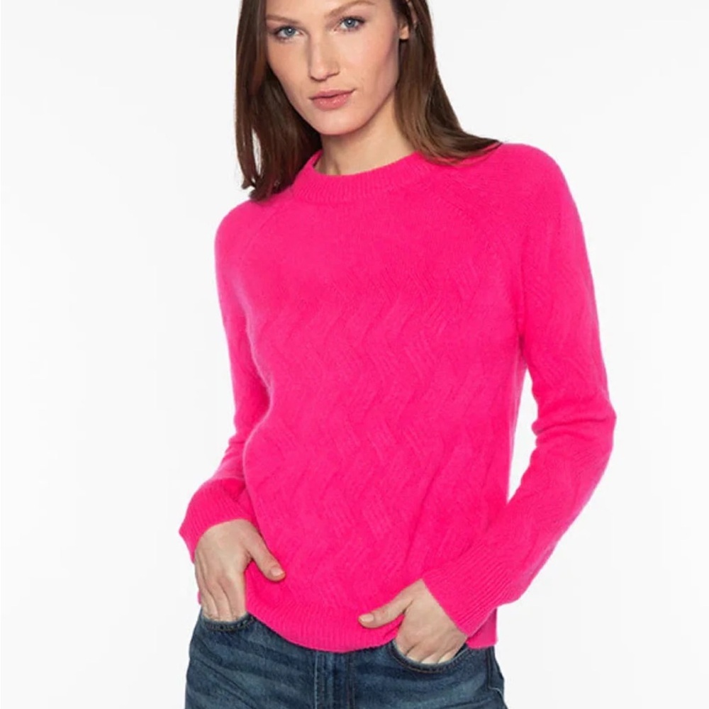 Kinross Wandering Cable Cashmere Crewneck Sweater Hot Pink XS